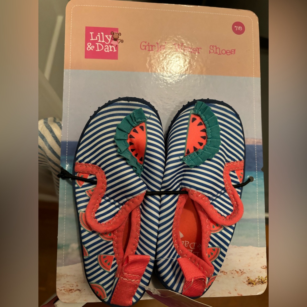 Girls water shoes